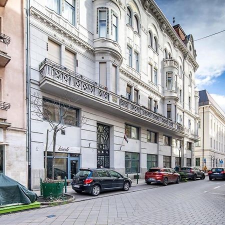 Convenient Apartment At Gastro Driven Location Budapest Exteriör bild