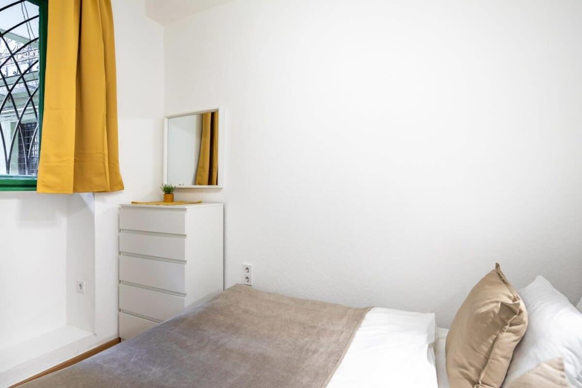 Convenient Apartment At Gastro Driven Location Budapest Exteriör bild